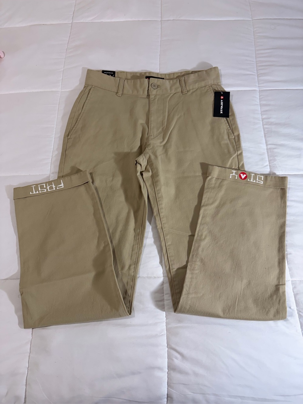 Airwalk Men’s Khaki Chino Pants 30x32 STAY FAST Graphic Cuff NWT